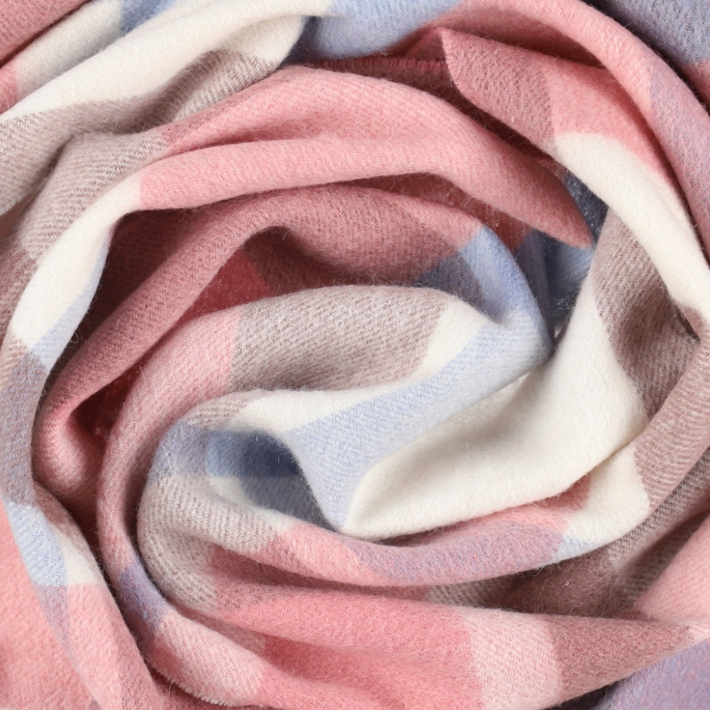 Rutig halsduk i 100 % ull, rosa, med fransar – London (2)